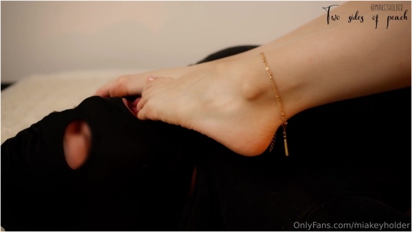 Mia Keyholder - My Feet Are Clean And Relaxed Now