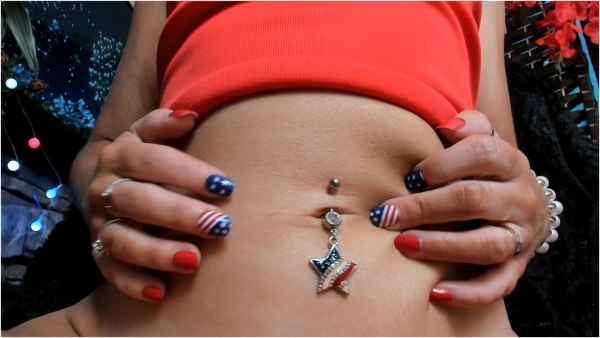 Petite Mercy - USA Star Belly Ring Fingering
