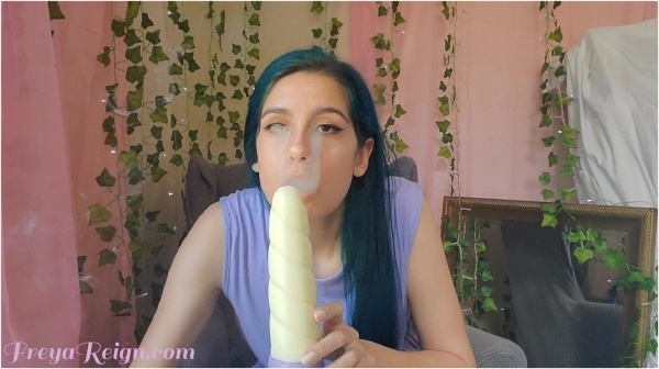 Freya Reign - Smoking to Relax Bj and Smoking