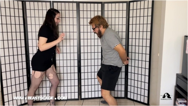 BeastsCage - Annika - Annika's Stocking Kicks