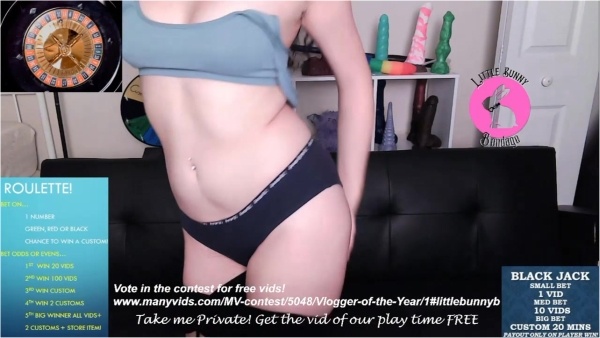 LittleBunnyB - Athletic Wear Strip