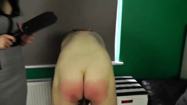 Miss Jessica Wood - Elite UK BDSM Mistress - Paddle Test Game