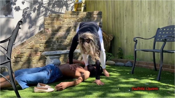 Sadistic Queens - Squishysax - Miss Courtney - I Want To Crush Your Esophagus