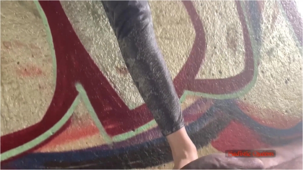 Sadistic Queens - Squishysax - Miss Tiffany Naylor - Brutal Barefoot Ballbusting In Public