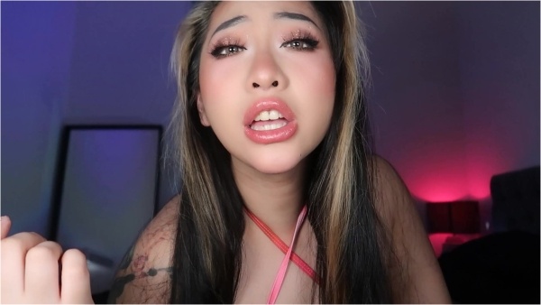 ClaudiaHon - Good boy licks mommy's spit