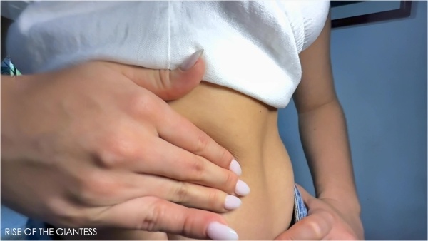 Rise of the Giantess - Smaller by the Second - Gabriela's Game