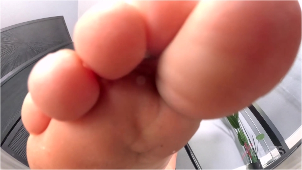 Bratty Foot Girls - Ama Rio - Your Place Is Under My Soles