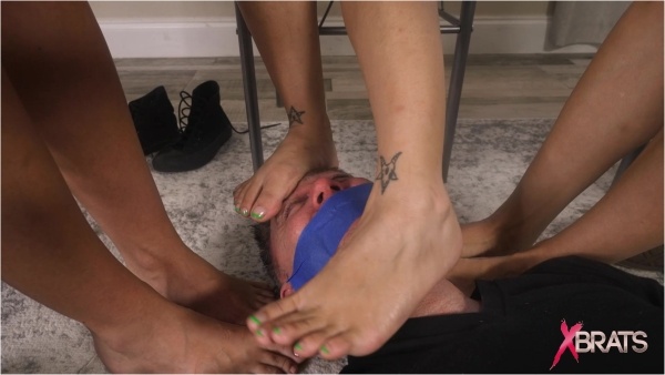 Bratty Foot Girls - Naomi Mandy And Sushii - Stinky Foot Smother under the table