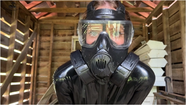 evavenom - The Saleswoman