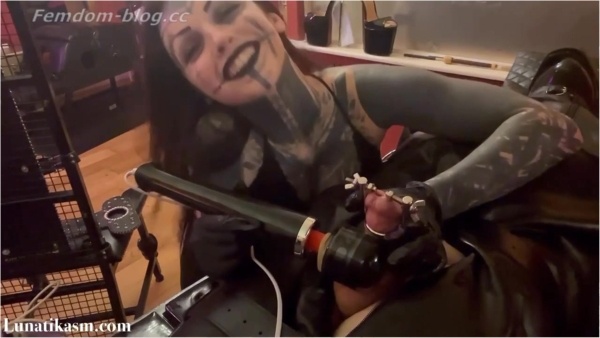 Mistress Lunatika - Urethral Stretching
