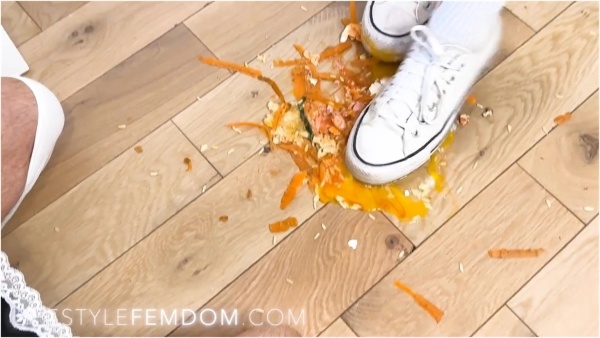 Lord Goddess Maria - Master Feeds Slave