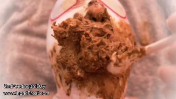 MISTRESS INGRID FROST - Second Feeding Third Day