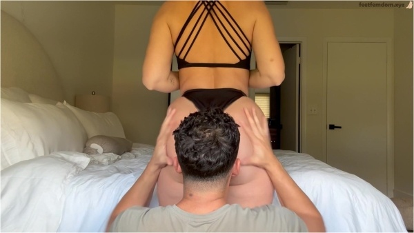 Amberbunnyyz - Sit in the Corner Cuck