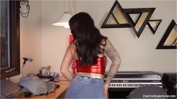 Daphney Rose - Nerdy girl Transformed Into Full Grown Wonder Woman