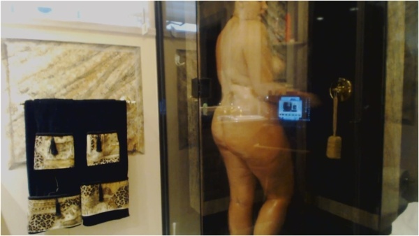 ArabicGoddess - naughty shower