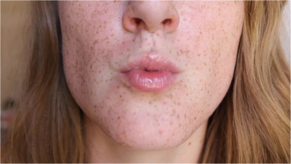 LittleRedheadLisa - Lips Close Up #2