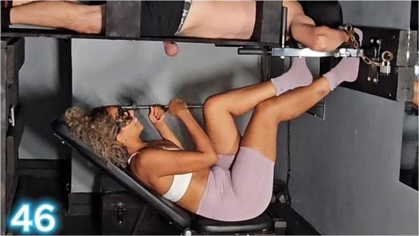 Ballbusting Bianca - Dominabianca - 100 Hits Of Pleasure Episode 3 Speedbag Highlight Reel