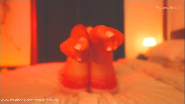 Princess Brielle FinDom - Rub Your Cock Red