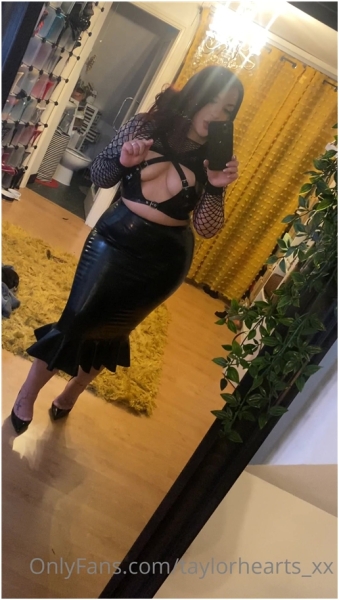 Goddess Taylor Hearts - Get Desperate For Servitude