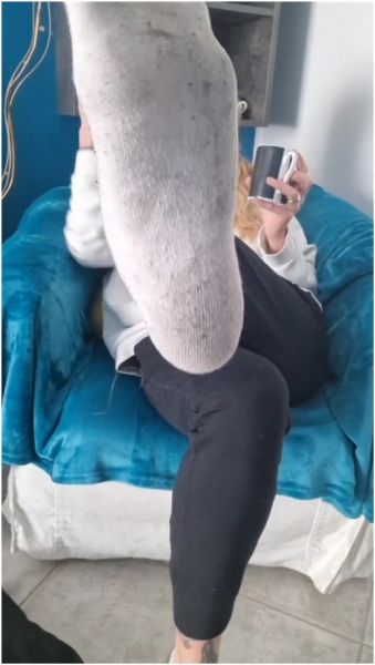 Mistress Magda - Miss Magda And The Dirty Socks