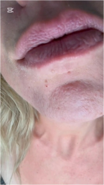 JodisLips - M O M gets caught masturbating by s on and his friend