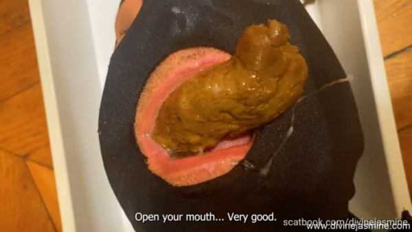 DIVINE JASMINE - Treating My Sub