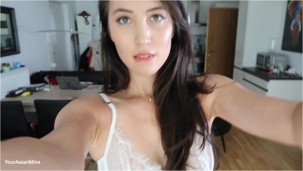 YourAsianMinx - 17 minute Strip Dance