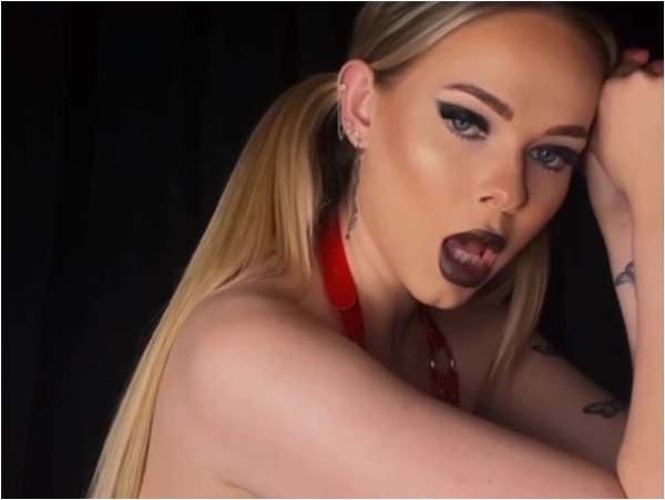THEcherrygirl - Evil seduction