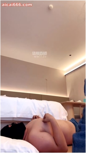 Chinese Queen Training 3293