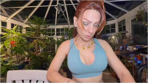 TrophyWifeNat - Cooking with Nat