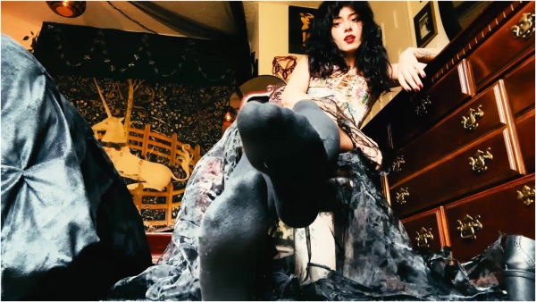 EnchantrixV - Foot Servant Sock Lover