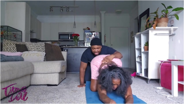 Tierra Doll - Queen Veiny Feet - Farting In My Personal Trainers Face