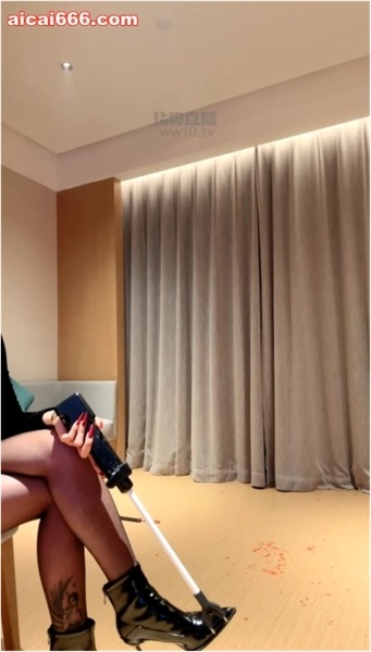 Chinese Queen Training 3266