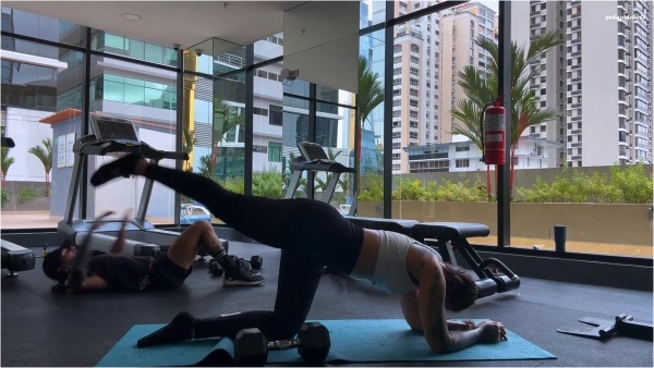 Pedazodchicle  - Smell My Dirty Bush And My Sweaty Ass After Training