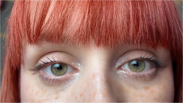 Princess Diss - Full Eye Contact With Princess Diss’ Pretty Green Eyes