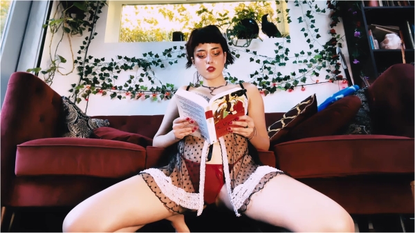 EnchantrixV - Evil girlfriend teases and reads to you