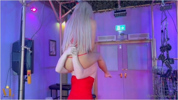 VIVIENNE LAMOUR - LIFT AND CARRY LESBIAN PLAYMATES