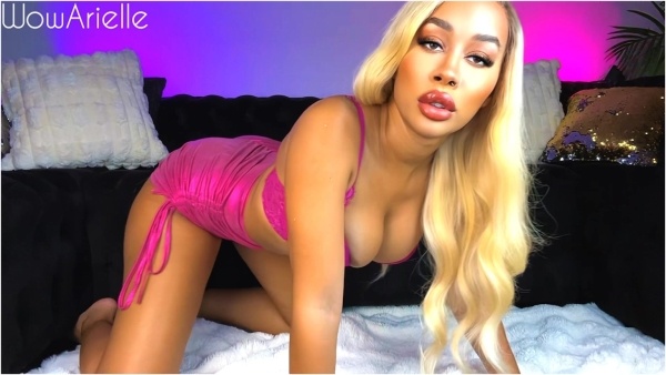 WowArielle - Locked and Permanently Useless