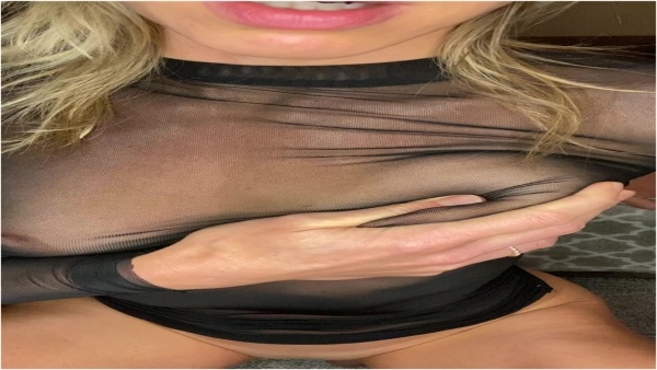 JodisLips - step mom helping you relax before bed