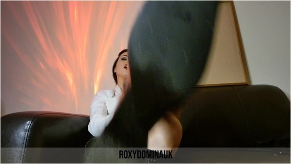 RoxyDominaUK - Miss Domina - You're going to be the dirty boot licking and sniffing boy