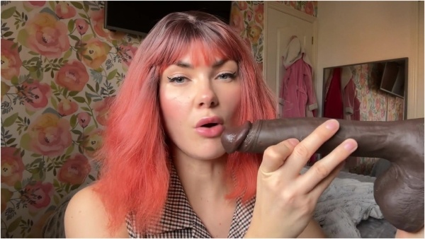 Yourhikerbabe - Beaten Up Whilst Your GF Sucks BBC