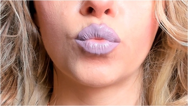 Petite Mercy - Light Pink Lip Licks and Sniffs