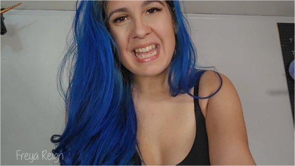 Freya Reign - Suck Dick For Your Bully