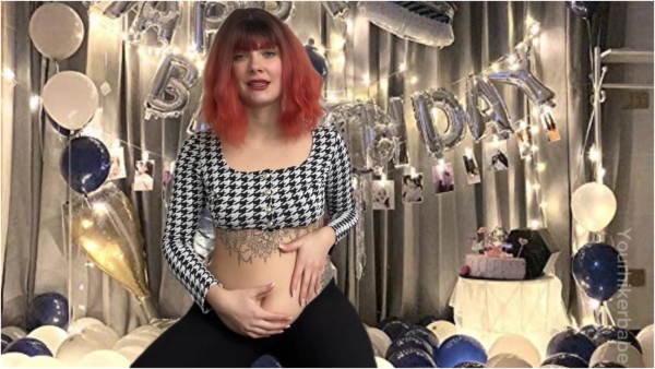 Yourhikerbabe - Mommy Vore Eats Everyone At Birthday Party