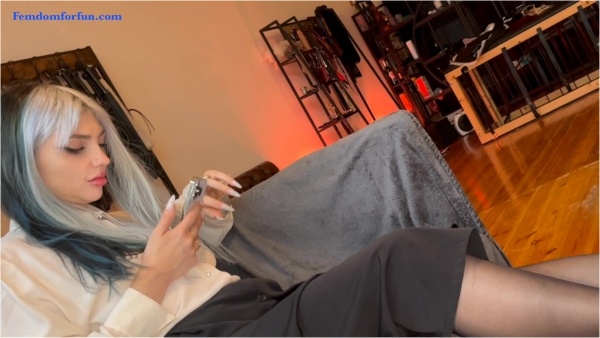 Femdom For Fun - Miss Oyuki - Louboutins Vs Your Mouth