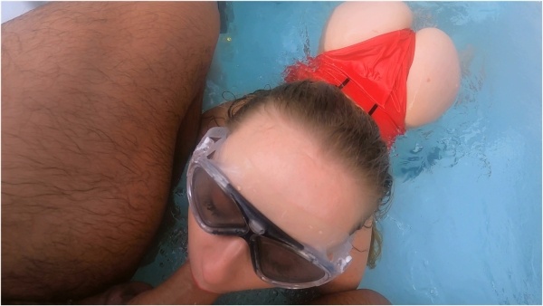 Scarlet Chase - POV Underwater Blowjob and Facial