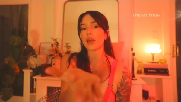 Princess Brielle - Dehumanized Wallet