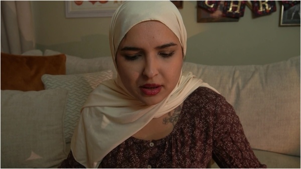 MayaPetite - Innocent Hijabi Blackmails You