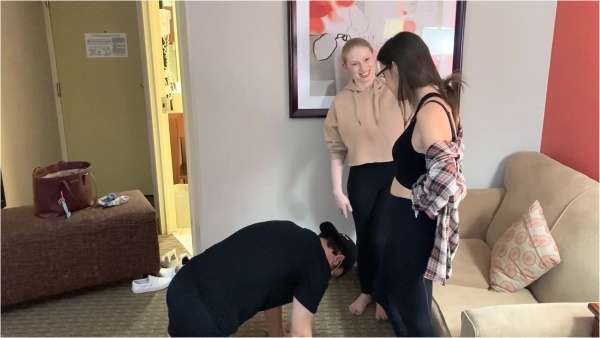 ONLYBALLKICKING - Fit Chicks Damage His Nuts