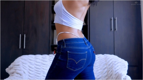 Master Skylark - Its A Pretty Girls World